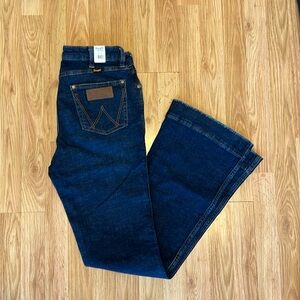 NWT Wrangler Retro Trouser Jeans